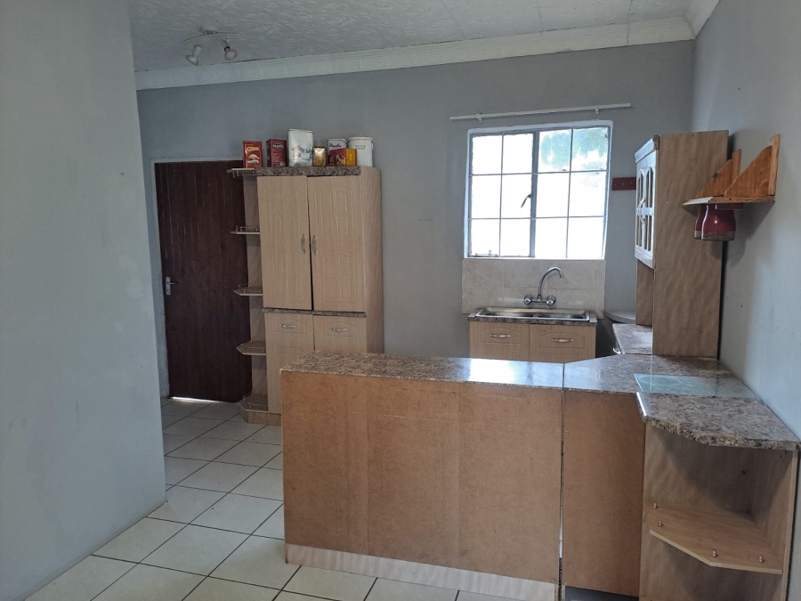 To Let 3 Bedroom Property for Rent in Naudeville Free State